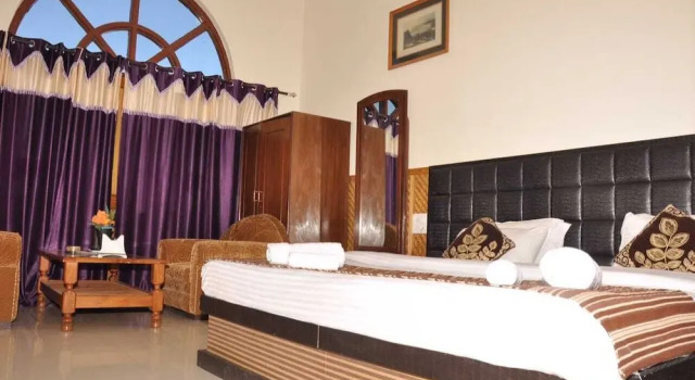 Номер Premium Himalaya Darshan Resort