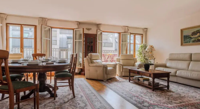 Апартаменты Beaudelaire Center Residence