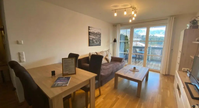 Haus "Bergblick" Apartment mit 1 Schlafzimmer, Varaa Huoneisto Hotellit Baijeri pysäköinnillä, Pysäköinti