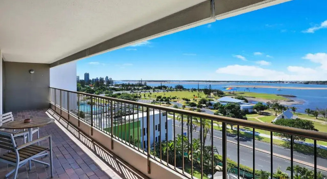 Апартаменты c 1 комнатой Palmerston Tower on Southport Broadwater