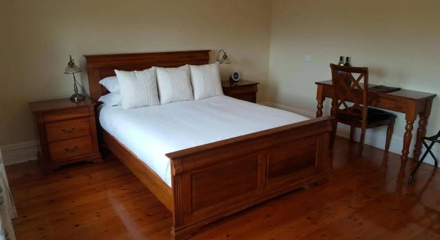 Lighthouse Lodge