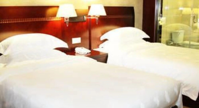 Yinzuo Hotel