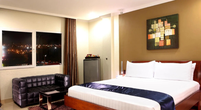 Номер Superior Queens Hotel Angeles City