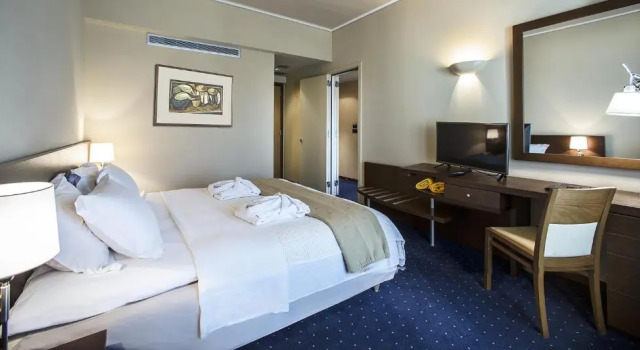 Семейный номер Standard Dekelia Hotel