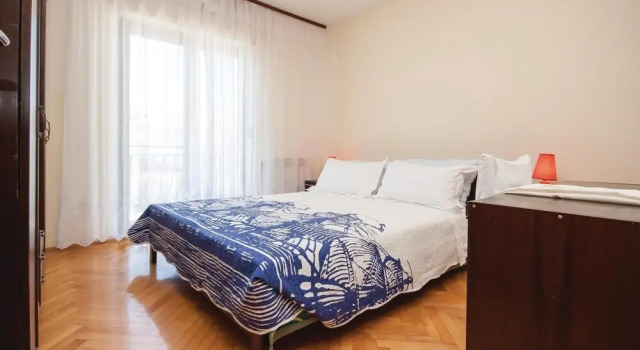Awesome Home in Brodarica With Wifi and 3 Bedrooms, Забронировать Отель Отели Бродарика с парковкой, Парковка