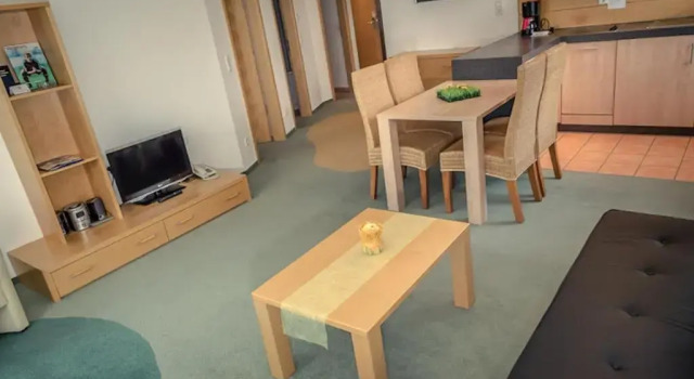 Апартаменты Gästehaus Pension Waldhorn