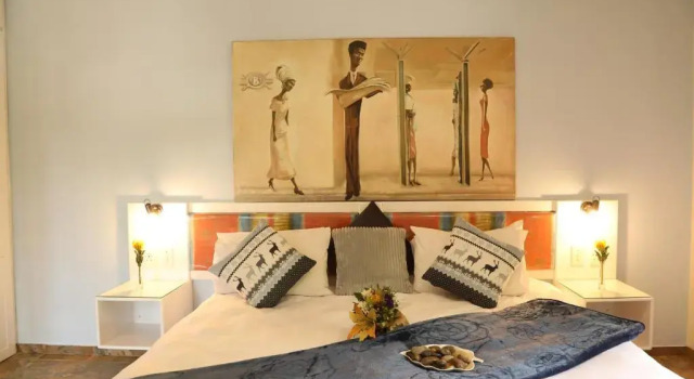 Villa Ticino Guesthouse, Reservar Vila Moradias em Sabie Airport, Vila