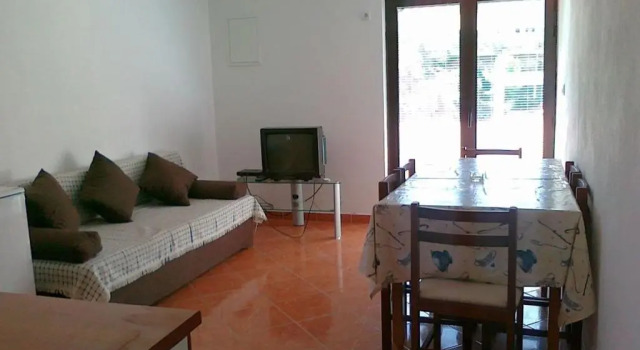Apartments by the sea Ivan Dolac, Hvar - 21269, Prenota Appartamento Dol 