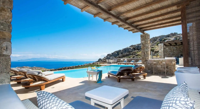 Двухместный люкс с видом на море Amallini Suites Mykonos
