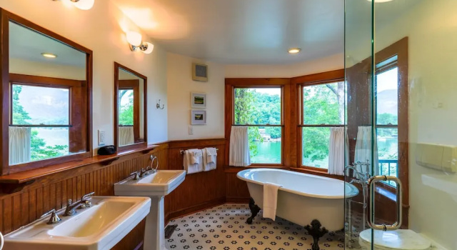 Номер Superior The Lodge on Lake Lure