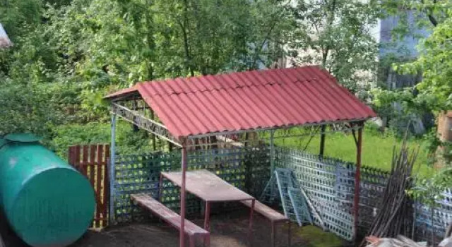 Armazi, Book Hotel Dekanashvilebi 