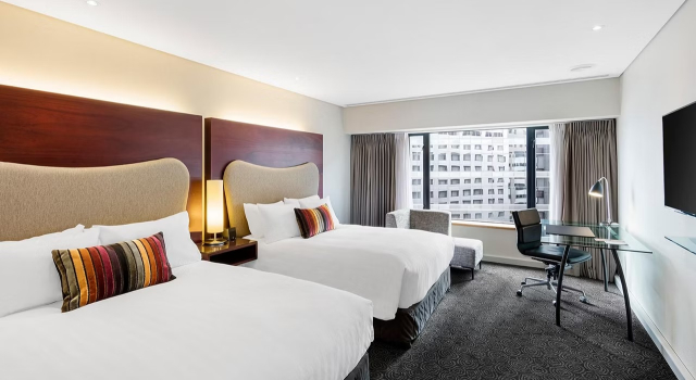 Четырёхместный номер Standard Crowne Plaza Auckland by IHG