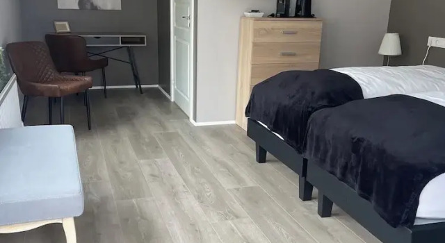 Двухместный номер Economy с балконом и с видом на внутренний двор Hildibrand Apartment Hotel
