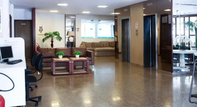 América Palace Hotel, Забронировать Отель Уберландия Минас-Жерайс