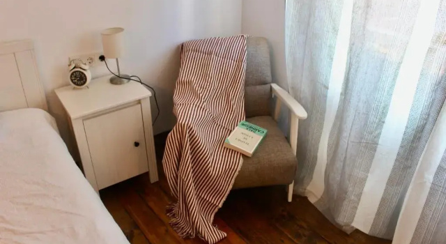 Cozy Apartment, Rezerwuj Apartament Hotele w Carpathians - Romania z parkingiem, Parking
