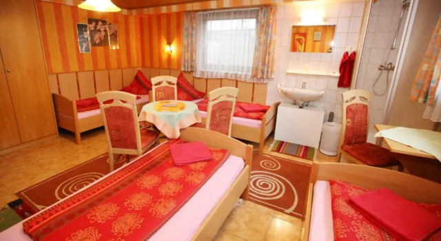 Четырёхместный номер Standard Hotel-Pension Klaer