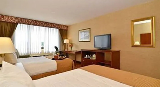 Люкс Standard Clarion Hotel Portland Airport ME