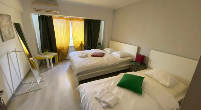 Green Apartment 63