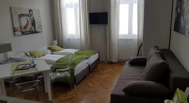 CheckVienna - Hütteldorferstraße