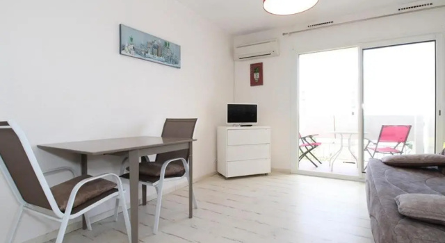 Appartement Balaruc-les-Bains, 1 pièce, 2 personnes - FR-1-553-111, Book Lejlighed Balaruc-les-Bains Étang de Thau