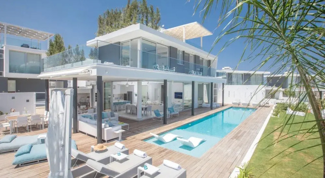 Вилла с 4 комнатами с видом на сад Protaras Olivine Villa Ol3