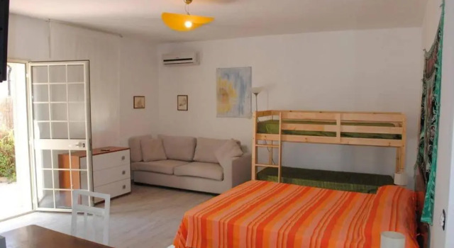 Large Air-conditioned Marina Studio - Wi-fi