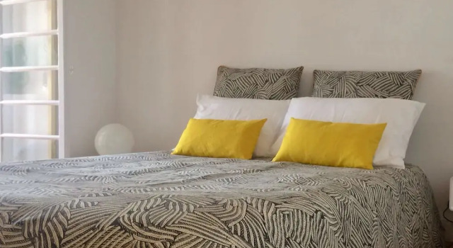 Sant'Ana Guest House, Забронировать Гостевой дом Лейрия Бейра-Алта, рядом с Луис де Камоес Гарден
