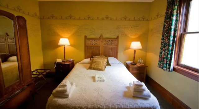 Номер Standard McMenamins Hotel Oregon