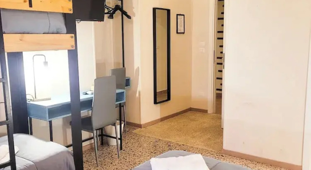 Четырёхместный номер Standard Guest House Napoli Centrale