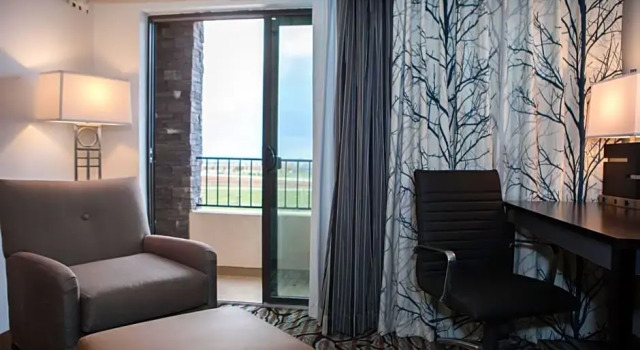 Двухместный номер Standard с балконом La Quinta Inn & Suites by Wyndham Lubbock Southwest