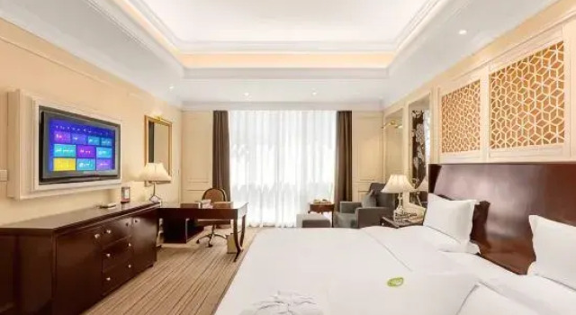 Люкс с красивым видом из окна Zhongsu Shipu Hotel