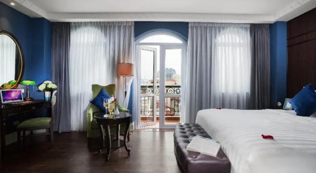 Номер Standard с балконом OGallery Premier Hotel & Spa