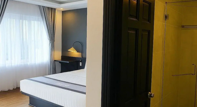 Двухместный номер Superior с балконом и с видом на бассейн Sunset Hill Resort Phú Quốc