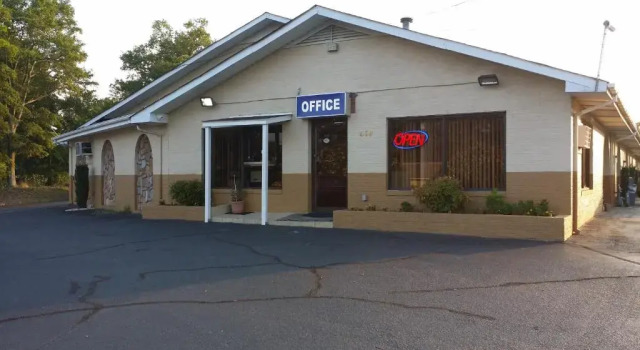 Americas Best Value Inn Rockingham, Varaa Mini-hotelli Rockingham 