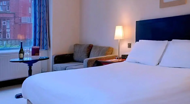 Номер Superior Best Western Plough and Harrow Hotel