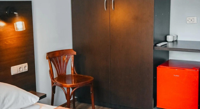 Economy Zimmer Villa Millenium