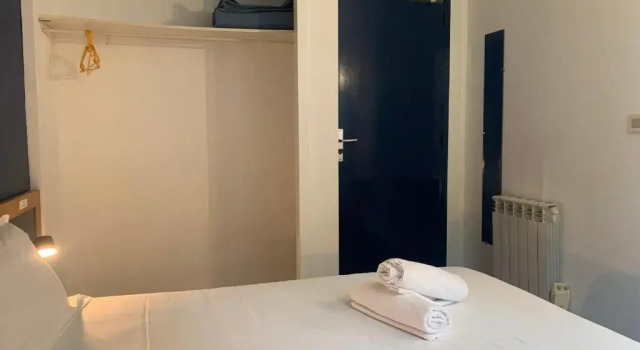 Трёхместный номер Standard Hôtel Montilleul - Villa Primrose