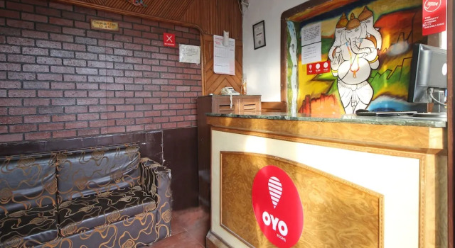 OYO 5227 Hotel New Bharat, Rezervovat Hotel Nainital Uttarakhand