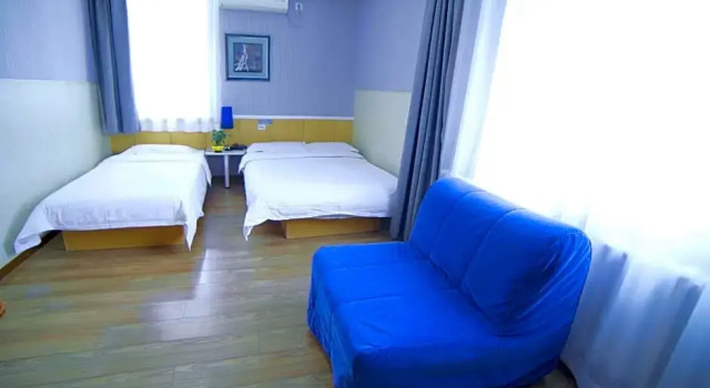 Семейный номер Standard Beijing Sicily Hotel