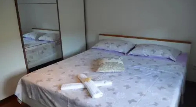 Holiday home Manuela, Забронировать Отель Арбания Трогир