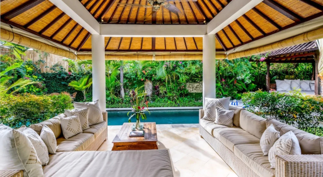 Вилла Villa Thiara by Optimum Bali - Newly refurbished 500m to Beach & Kudeta - Central Seminyak Oberoi