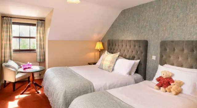 Трёхместный номер Deluxe Bunratty Manor