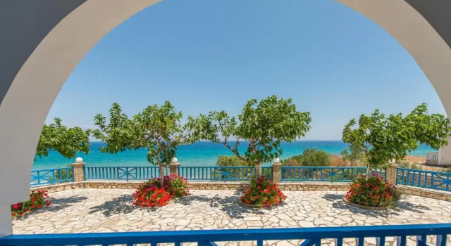Апартаменты Blue House Apartments