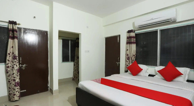 OYO 48553 Awadh Fort, Rezervovat Hotel Patna Bangalore