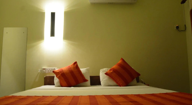 Hotel Thilon, Забронировать Отель Отели Западной провинции 3 звезды, 3*