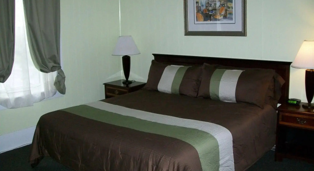 Hotel Wayne