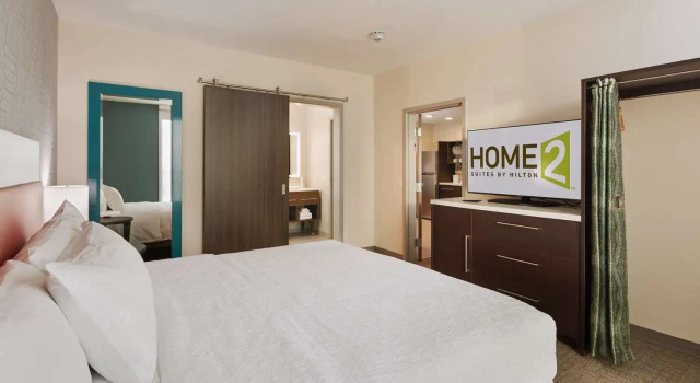 Двухместный люкс c 1 комнатой Home2 Suites By Hilton Sacramento At Csus