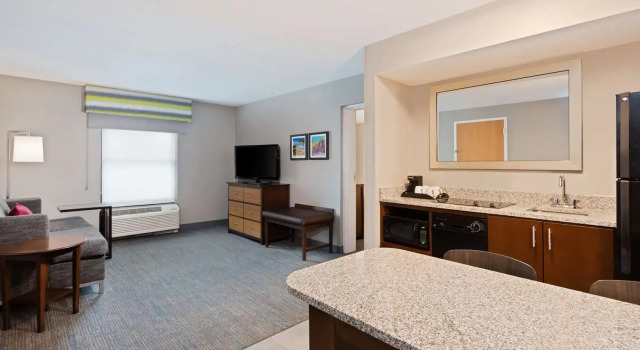 Четырёхместный люкс Hampton Inn & Suites Fort Myers Beach/Sanibel Gateway