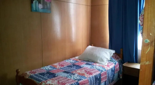 Трёхместный номер Standard Hostal Caleta Abarca
