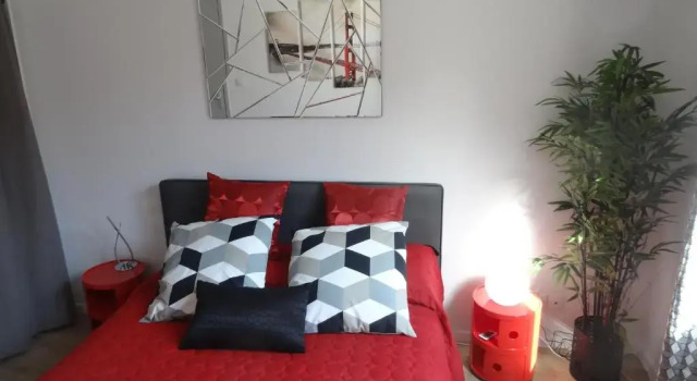 Appartements HEMINGWAY, Prenota Hotel Hotel a Alvernia con parcheggio, Parcheggio